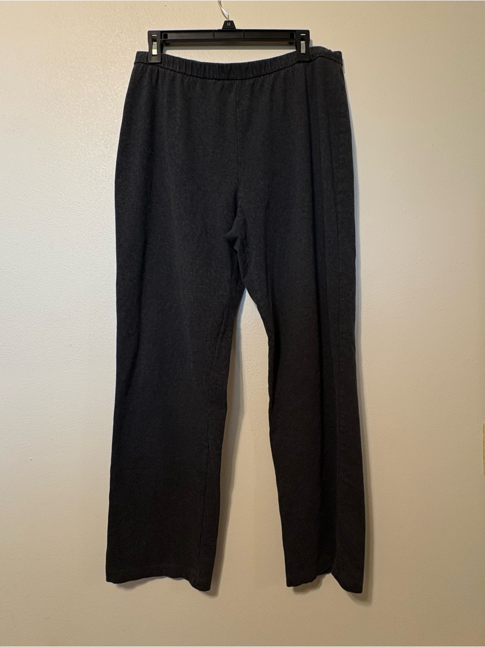 Lands' End woman’s charcoal Elastic-Waist Pull-On Pants